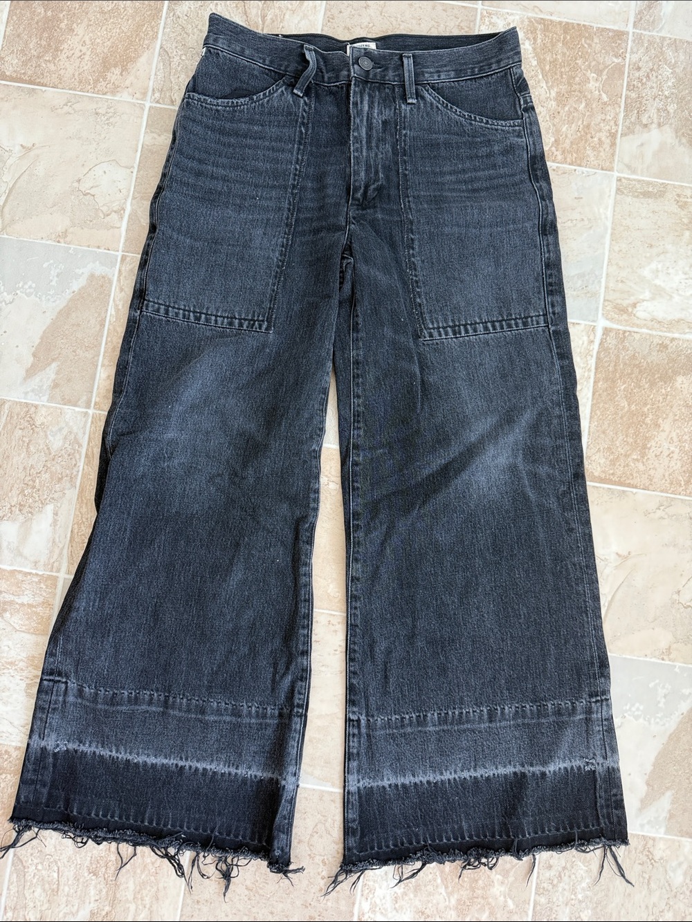 Citizens of Humanity Black Wide-Leg Raw Hem Jeans